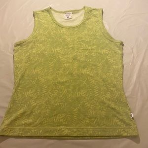 Women’s Columbia sleeveless tee, M